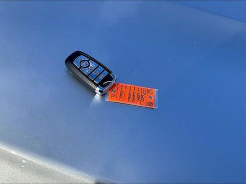 Used 2024 Lincoln Corsair AWD image 10