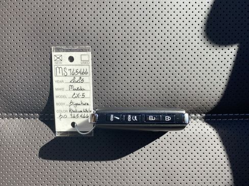 New 2025 MAZDA CX-5 Signature image 42