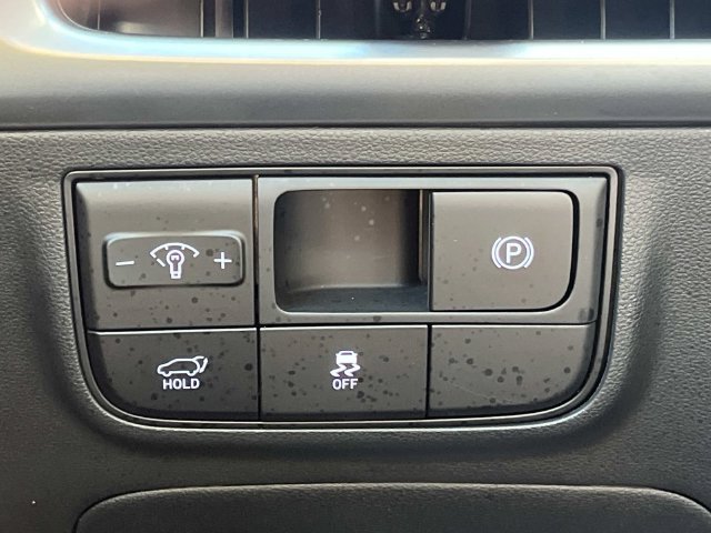 Certified 2026 Hyundai Tucson Limited FWD image 41