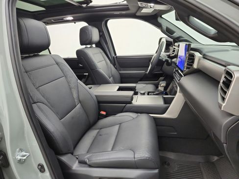 Used 2025 Toyota Sequoia Limited w/ Tow Technology Package AWD/4WD image 19