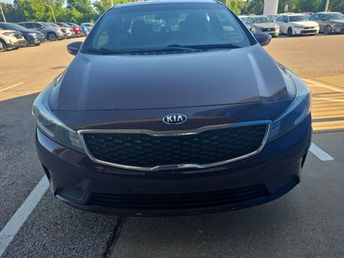 Used 2017 Kia Forte LX FWD image 8