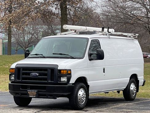 Used 2013 Ford E-150 and Econoline 150 RWD image 1