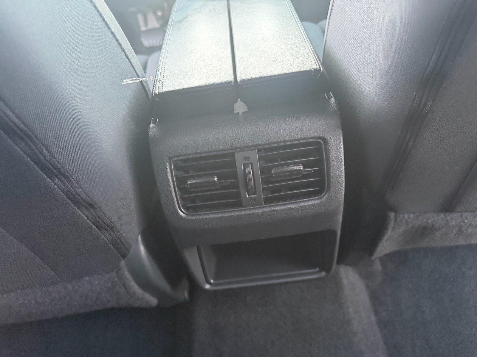 Used 2023 Nissan Rogue S FWD image 12