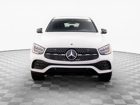 Used 2023 Mercedes-Benz GLC 300 4MATIC Coupe image 10