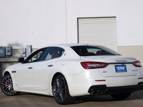 Used 2018 Maserati Quattroporte S GranSport Q4 image 4