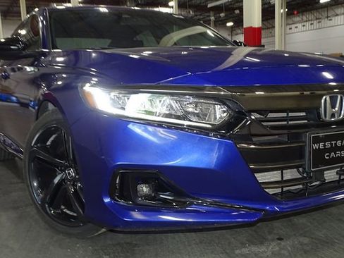 Used 2021 Honda Accord Sport image 40