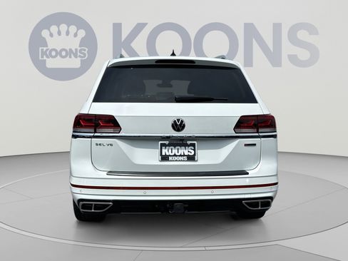 Used 2022 Volkswagen Atlas SEL R-Line AWD/4WD image 10