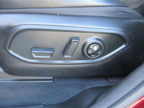 Used 2023 Jeep Grand Cherokee L Laredo image 19