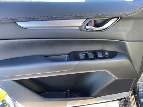 New 2025 MAZDA CX-5 AWD 2.5 S w/ Preferred Package image 14