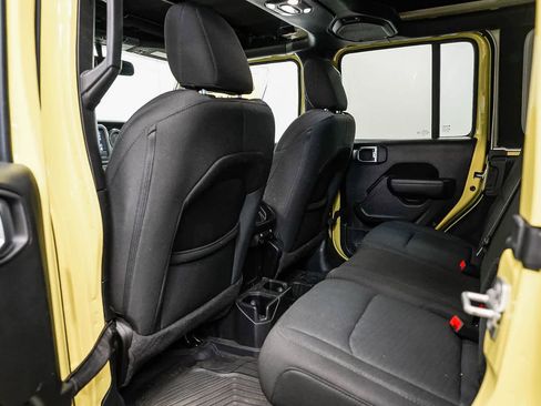 Used 2022 Jeep Wrangler Unlimited Sport AWD/4WD image 18