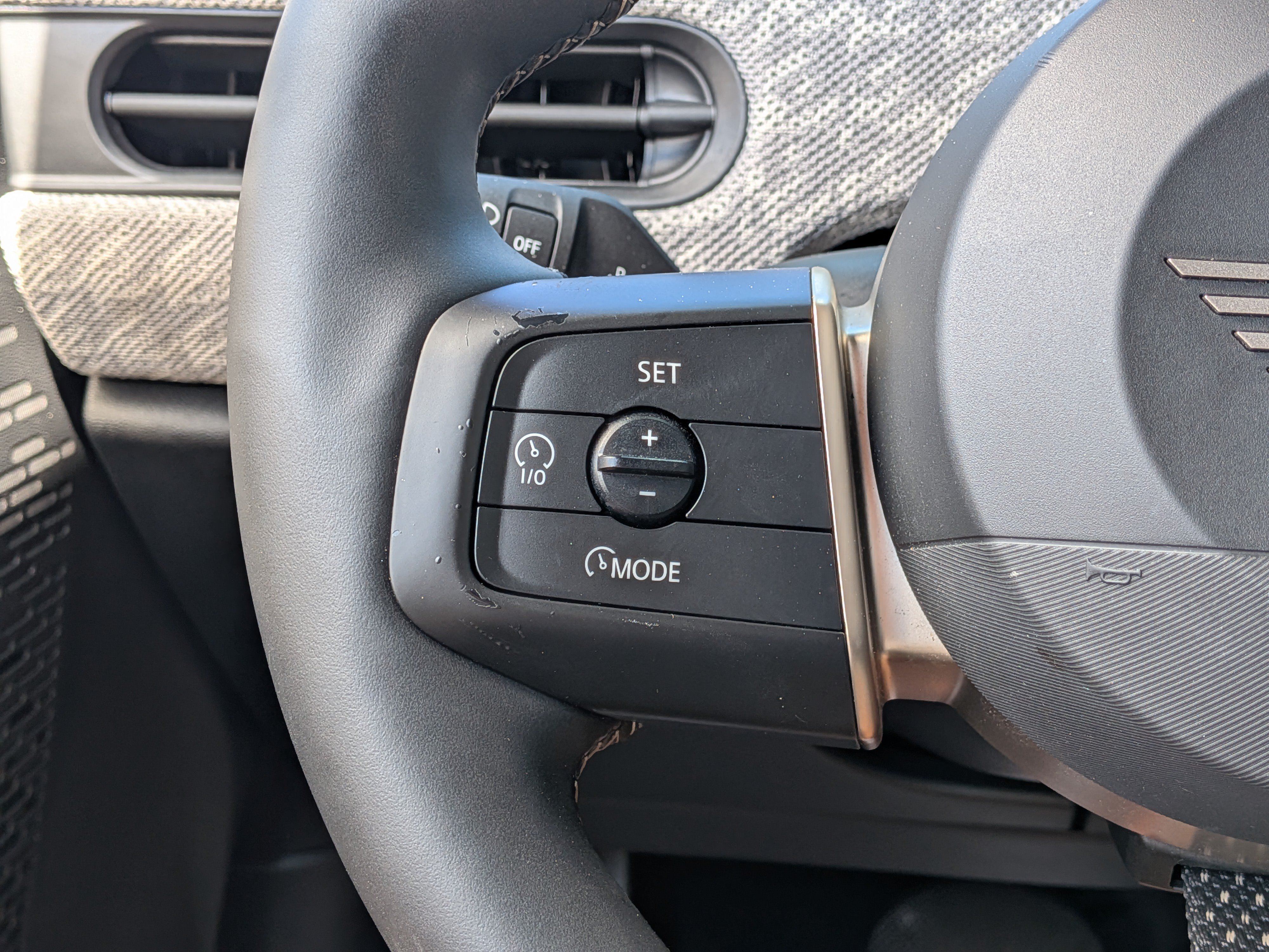 Used 2025 MINI Cooper Convertible FWD image 22