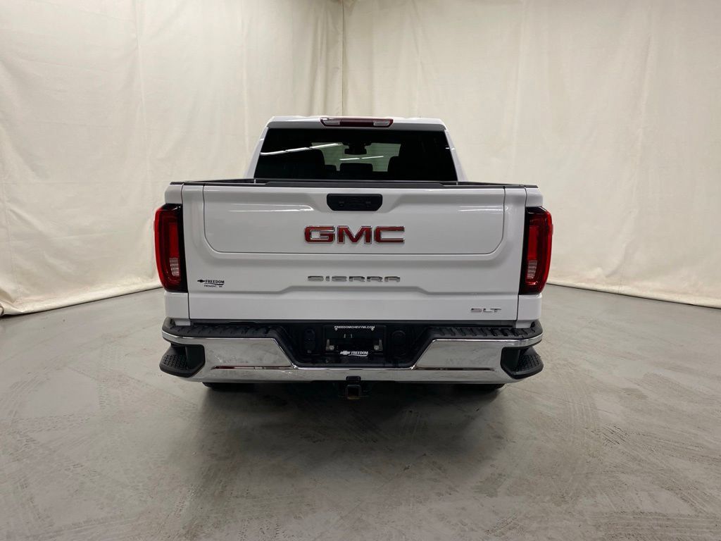 Used 2025 GMC Sierra 1500 SLT AWD/4WD image 7