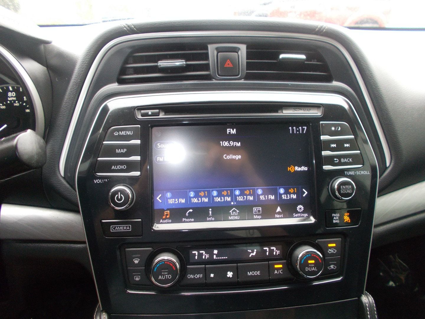 Used 2018 Nissan Maxima 3.5 SV FWD image 16
