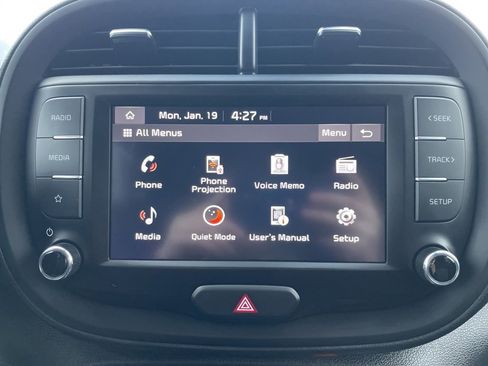 Used 2024 Kia Soul LX w/ Option Group 015 image 18