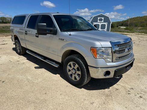 Used 2013 Ford F150 XLT w/ XLT Chrome Pkg AWD/4WD image 4