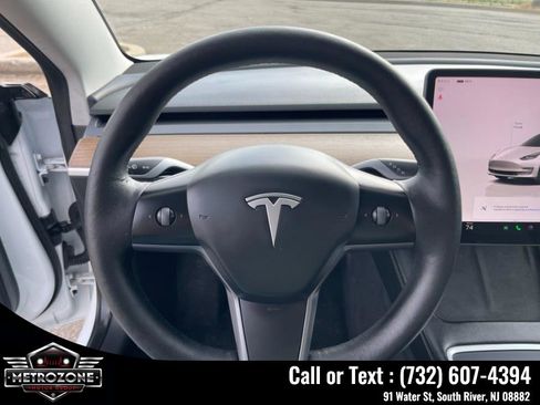 Used 2023 Tesla Model 3 Standard Range RWD image 21