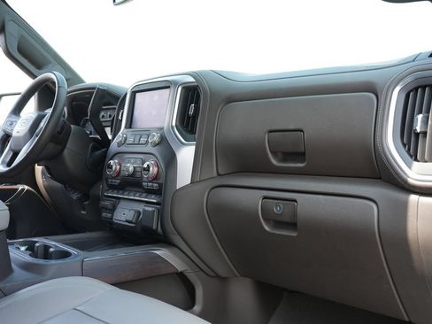 Used 2020 GMC Sierra 1500 SLT RWD image 23
