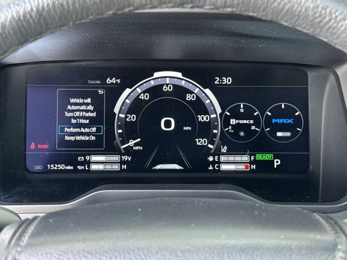 Used 2023 Toyota Tundra Limited image 22