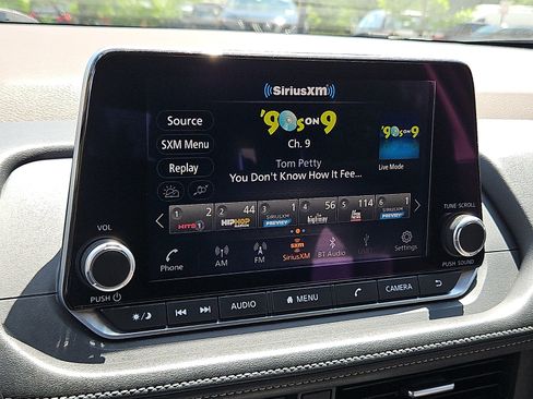 Certified 2023 Nissan Rogue SV AWD/4WD image 16