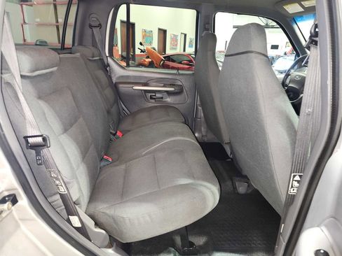 Used 2002 Ford Explorer Sport Trac 4x4 image 64