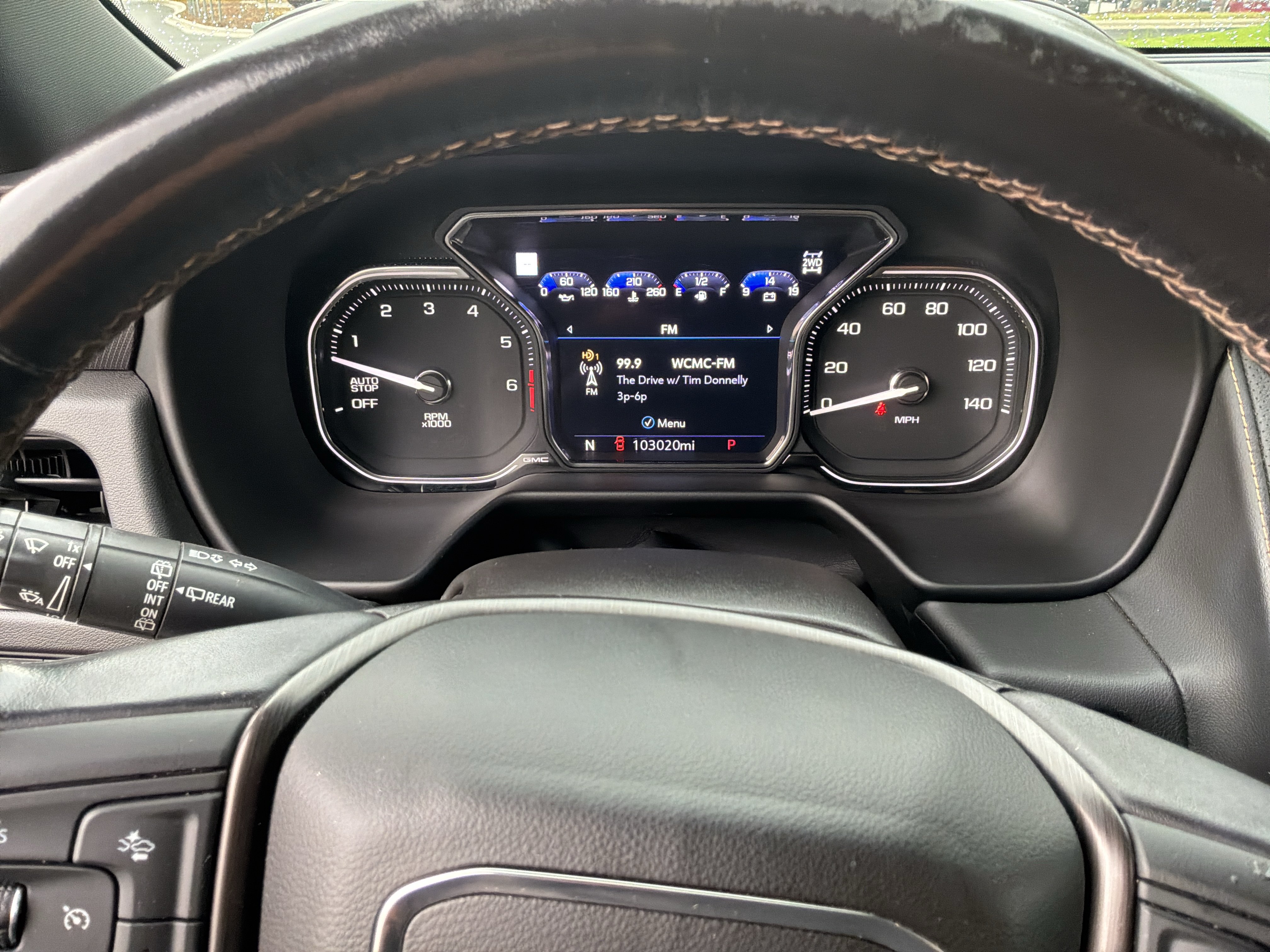 Used 2021 GMC Yukon AT4 w/ AT4 Premium Package AWD/4WD image 21