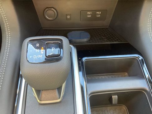 New 2026 Nissan Pathfinder Platinum w/ Cargo Package image 15