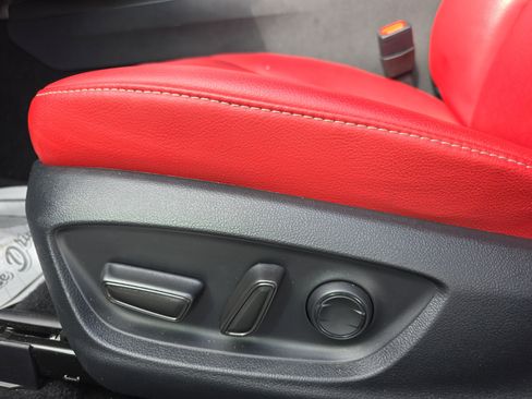 Used 2023 Toyota Camry XSE image 12