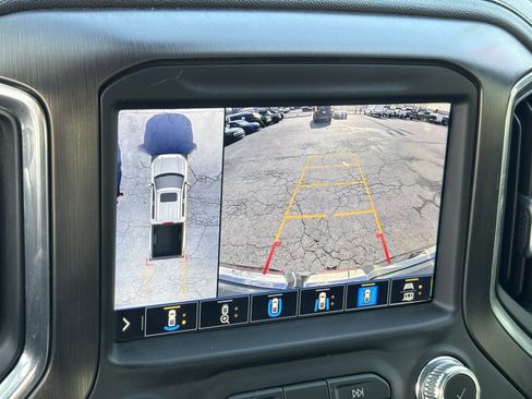 Used 2020 GMC Sierra 1500 AT4 w/ AT4 Premium Package image 6