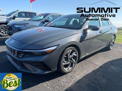 Used 2025 Hyundai Elantra Limited