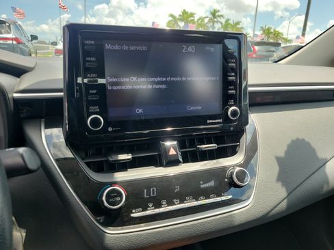 Used 2022 Toyota Corolla LE FWD image 24