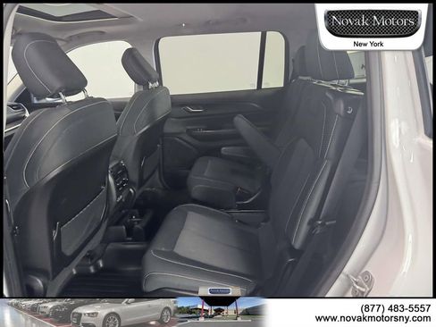 Used 2023 Jeep Grand Cherokee L Laredo w/ Luxury Tech Group I AWD/4WD image 11