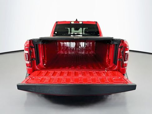 Used 2022 RAM 1500 Laramie AWD/4WD image 29