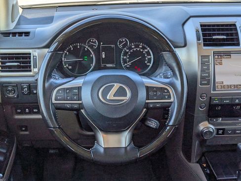 Used 2020 Lexus GX 460 Premium AWD/4WD image 16