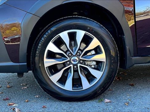 Certified 2025 Subaru Outback Touring XT w/ Tech Package 2 image 17