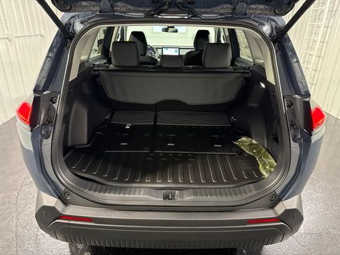 New 2026 Toyota RAV4 AWD image 40