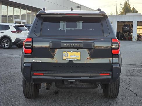 Used 2025 Toyota 4Runner TRD Sport Premium image 25