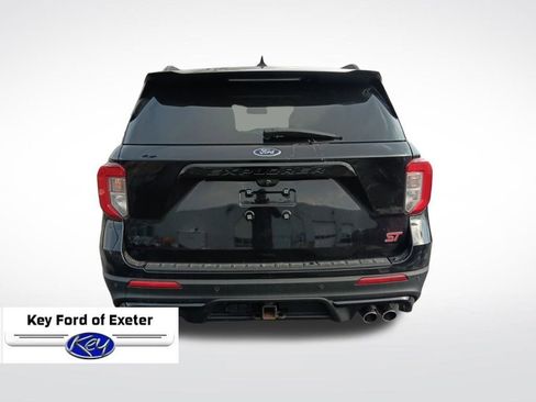 Used 2022 Ford Explorer ST w/ ST Street Pack image 10