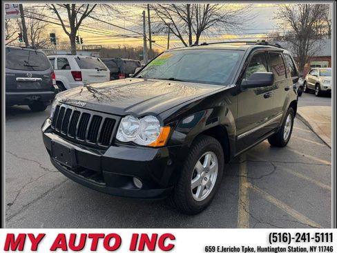 Used 2010 Jeep Grand Cherokee Laredo image 8