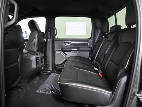 Used 2025 RAM 1500 Laramie AWD/4WD image 18