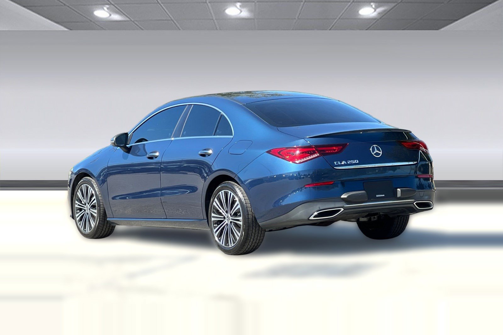 Certified 2021 Mercedes-Benz CLA 250 image 3