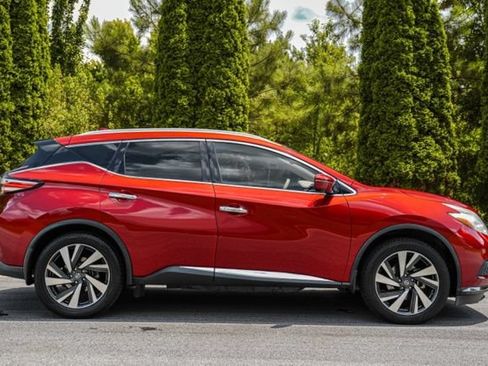 Used 2018 Nissan Murano Platinum w/ Cargo Package AWD/4WD image 12