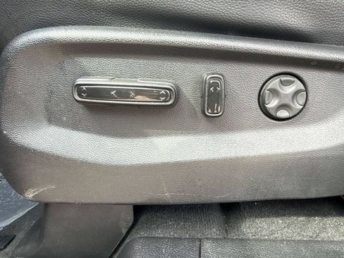 Used 2025 Honda Odyssey EX-L image 14