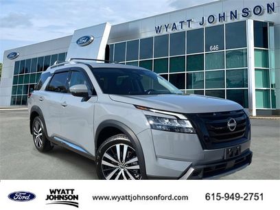 Used 2024 Nissan Pathfinder Platinum w/ Black Appearance Package
