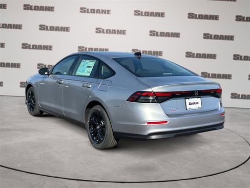 New 2025 Honda Accord SE image 3