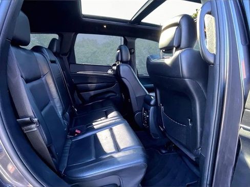 Used 2018 Jeep Grand Cherokee Limited w/ Luxury Group II image 26
