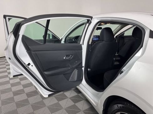 Used 2023 Nissan Sentra SV w/ All-Weather Package FWD image 39
