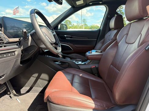 Used 2024 Kia Telluride SX w/ Towing Package AWD/4WD image 9