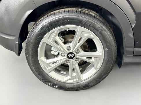 Used 2022 Hyundai Kona SEL FWD image 33