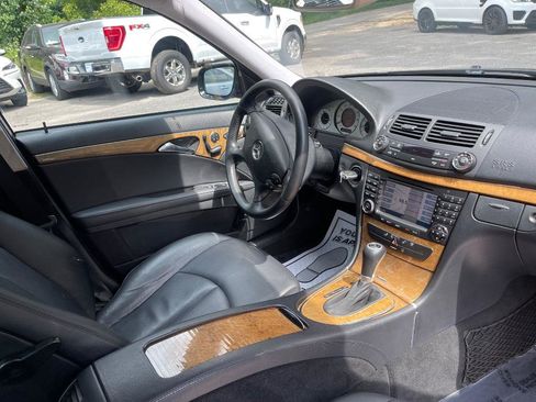 Used 2008 Mercedes-Benz E 350 Sedan image 43