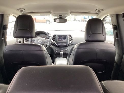 Used 2021 Jeep Cherokee Latitude Lux w/ Trailer Tow Group image 17